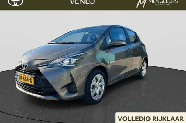 Toyota Yaris (2019) thumbnail 1