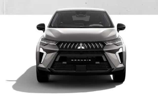 Mitsubishi Grandis (2026) thumbnail 6