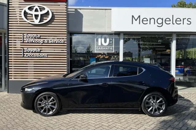 Mazda 3 (2020) thumbnail 2