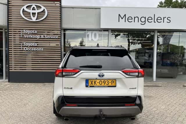 Toyota RAV4 (2019) thumbnail 4
