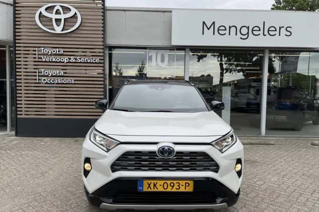 Toyota RAV4 (2019) thumbnail 6