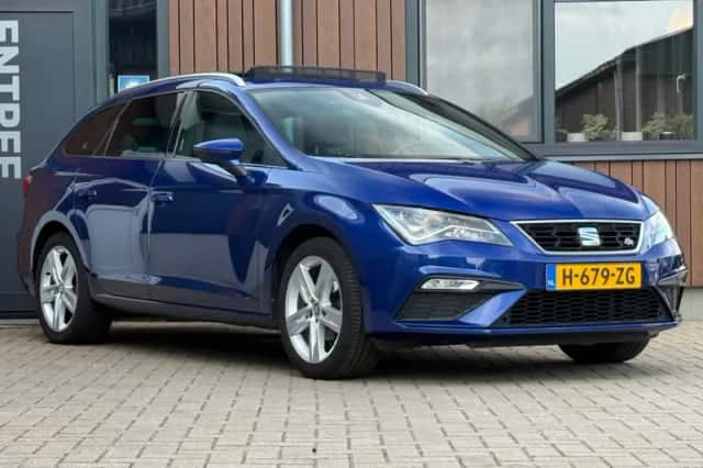 SEAT Leon (2020) thumbnail 3
