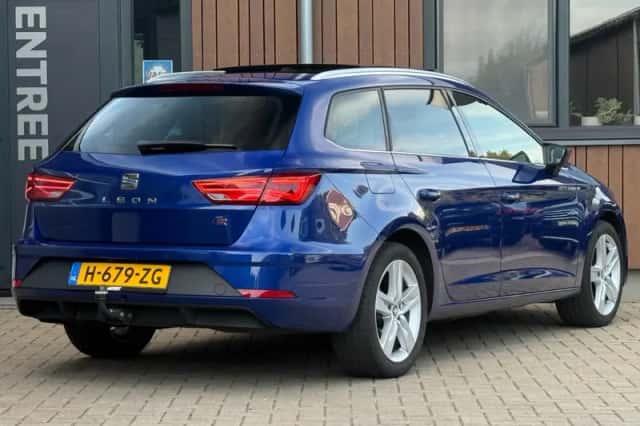SEAT Leon (2020) thumbnail 5