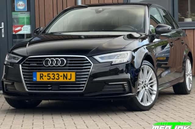 Audi A3 (2017) thumbnail 1