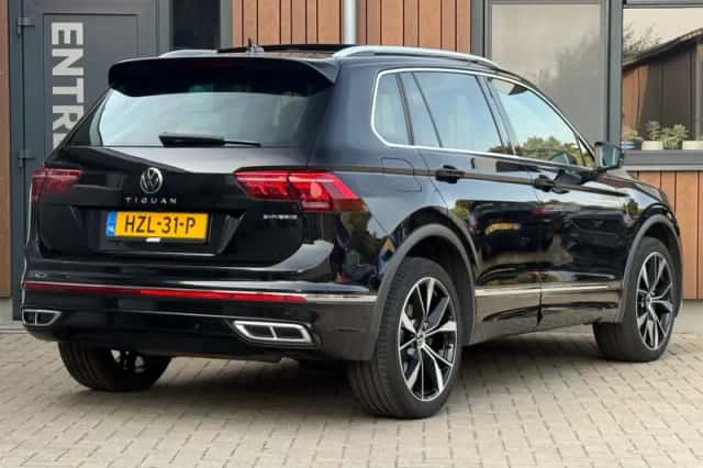 Volkswagen Tiguan (2023) thumbnail 5