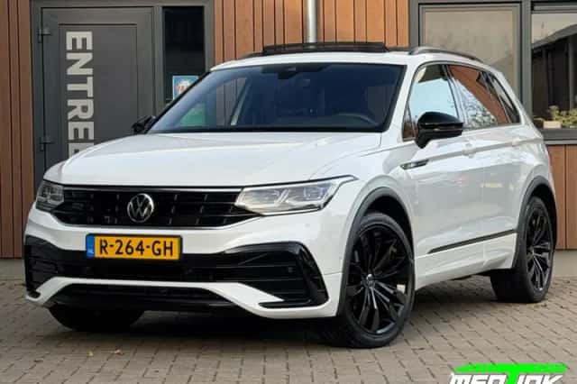 Volkswagen Tiguan (2022) thumbnail 1