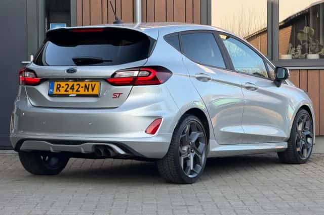 Ford Fiesta (2022) thumbnail 4