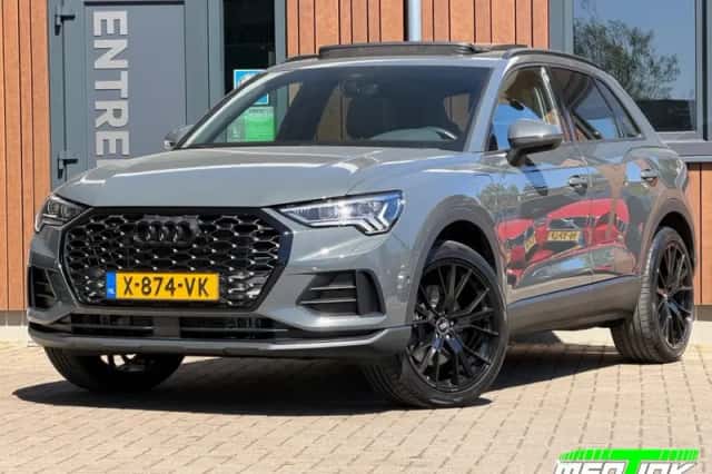 Audi Q3 (2021) thumbnail 1