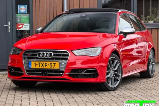 Audi S3 (2014) thumbnail 1