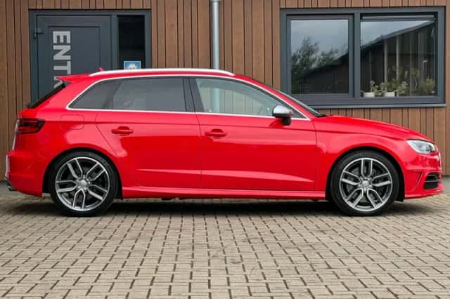 Audi S3 (2014) thumbnail 4