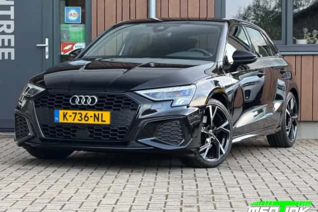 Audi A3 (2021) thumbnail 1