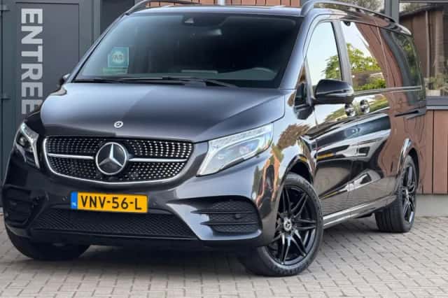 Mercedes-Benz V-Klasse (2022) thumbnail 1