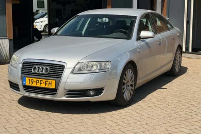 Audi A6 (2004) thumbnail 1