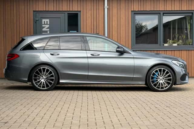 Mercedes-Benz C-Klasse (2017) thumbnail 3