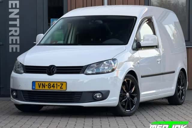 Volkswagen Caddy (2015) thumbnail 1