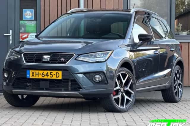 SEAT Arona (2019) thumbnail 1