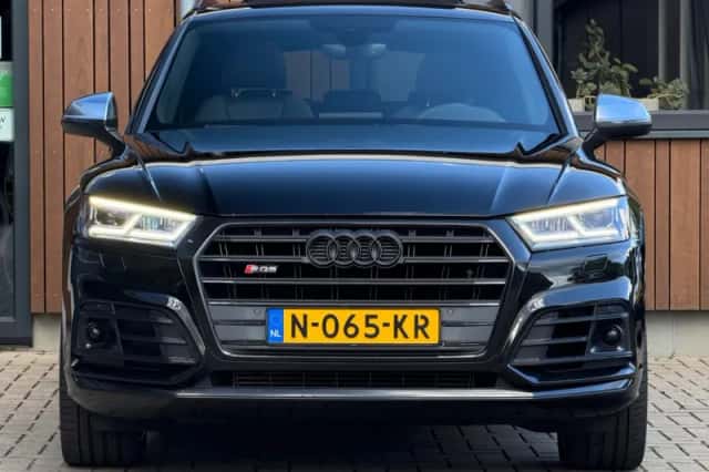 Audi Q5 (2017) thumbnail 2