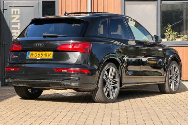 Audi Q5 (2017) thumbnail 5
