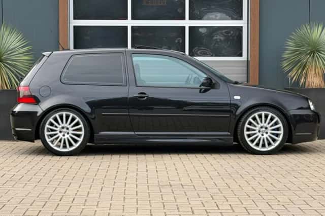 Volkswagen Golf (2003) thumbnail 3