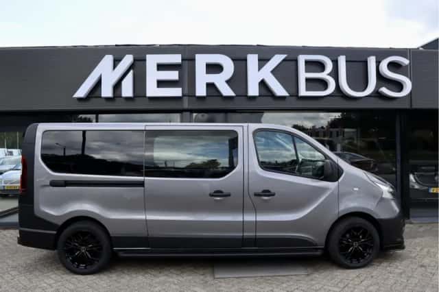 Renault Trafic (2019) thumbnail 5