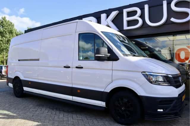 Volkswagen Crafter (2017) thumbnail 5
