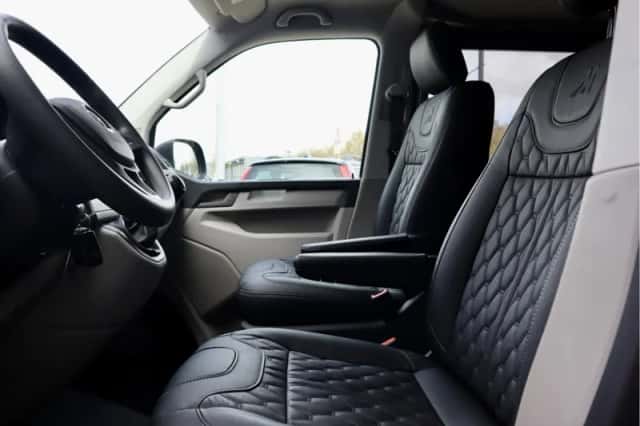 Volkswagen Transporter (2019) thumbnail 4
