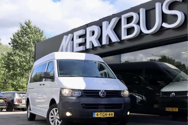 Volkswagen Transporter (2014) thumbnail 1