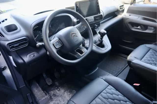 Citroën Berlingo (2021) thumbnail 2