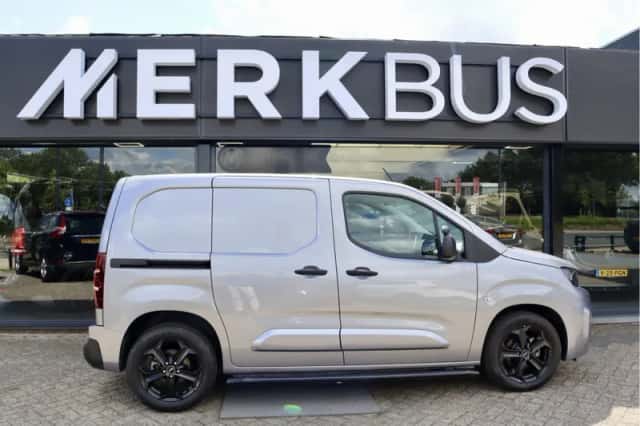 Peugeot Partner (2022) thumbnail 5