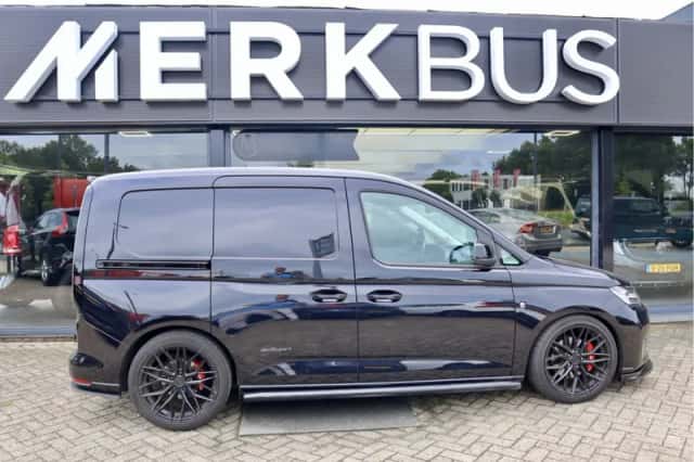 Volkswagen Caddy (2024) thumbnail 5