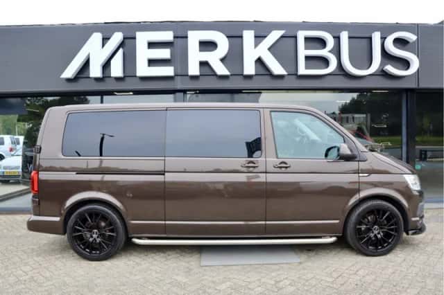 Volkswagen Transporter (2016) thumbnail 3