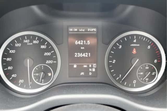 Mercedes-Benz Vito (2021) thumbnail 6