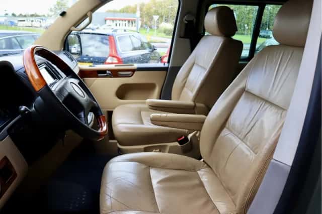 Volkswagen Transporter (2004) thumbnail 4