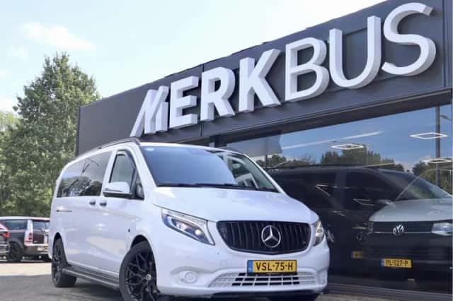Mercedes-Benz Vito (2022) thumbnail 1