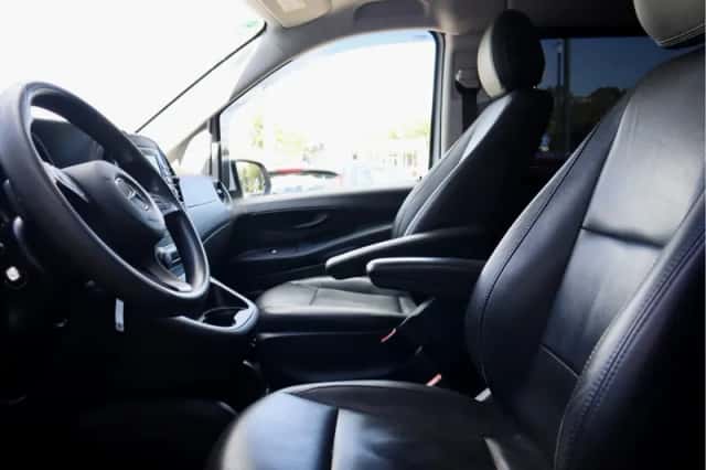Mercedes-Benz Vito (2022) thumbnail 4