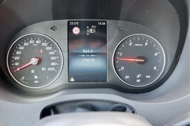 Mercedes-Benz Sprinter (2021) thumbnail 6