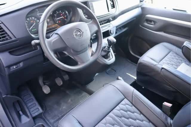 Opel Vivaro (2023) thumbnail 2