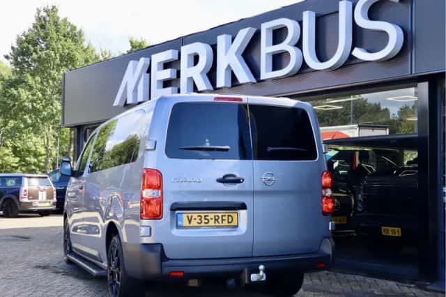 Opel Vivaro (2023) thumbnail 3