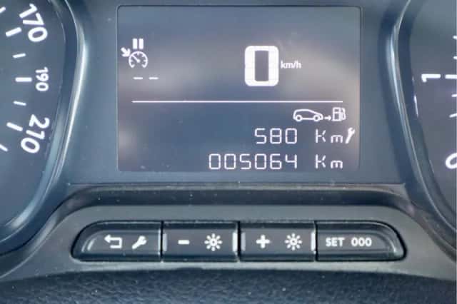 Opel Vivaro (2023) thumbnail 6