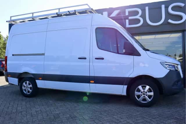 Mercedes-Benz Sprinter (2021) thumbnail 5
