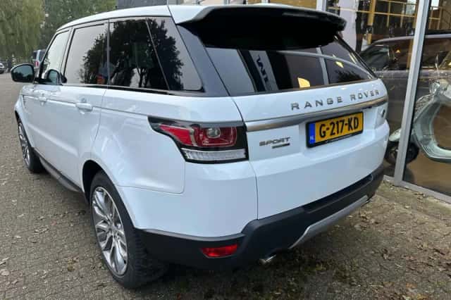 Land Rover Range Rover Sport (2017) thumbnail 3