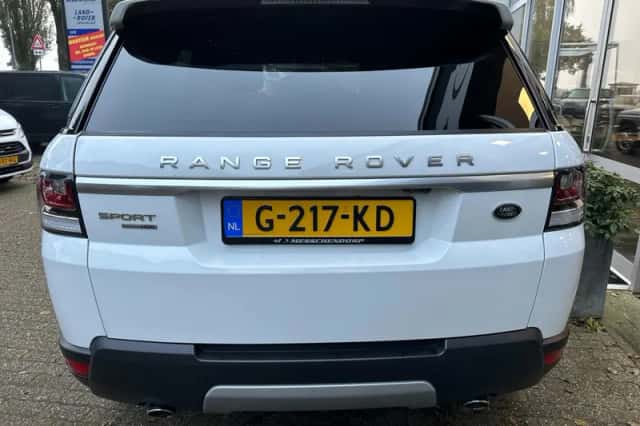 Land Rover Range Rover Sport (2017) thumbnail 4