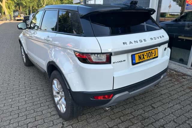 Land Rover Range Rover Evoque (2017) thumbnail 3