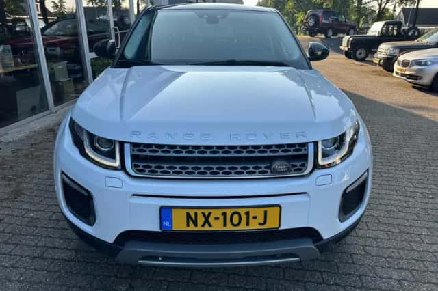 Land Rover Range Rover Evoque (2017) thumbnail 4