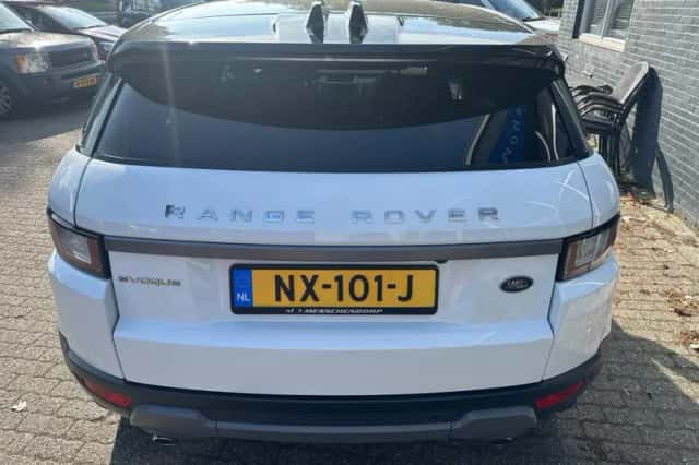 Land Rover Range Rover Evoque (2017) thumbnail 5