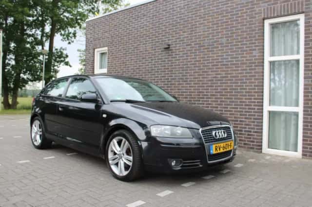 Audi A3 (2008) thumbnail 2