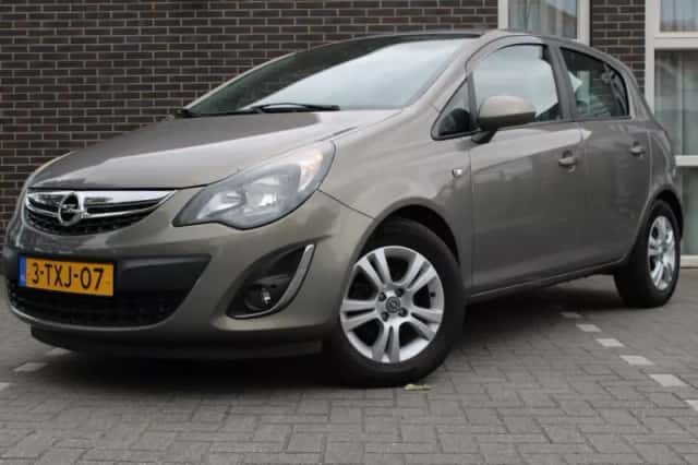 Opel Corsa (2014) thumbnail 1