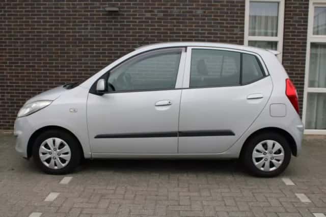 Hyundai i10 (2012) thumbnail 5