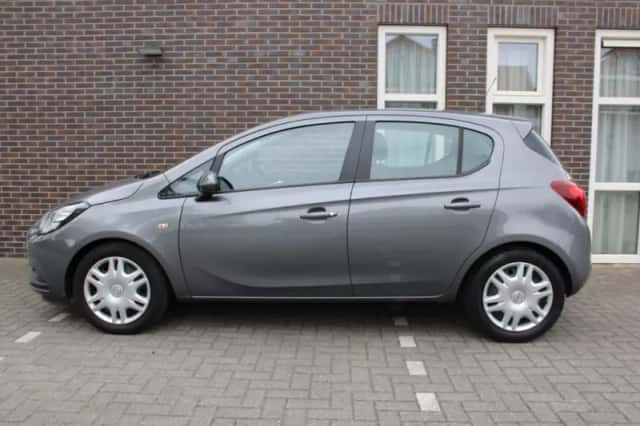Opel Corsa (2015) thumbnail 5