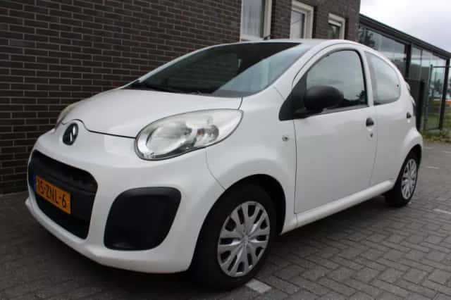 Citroën C1 (2013) thumbnail 3